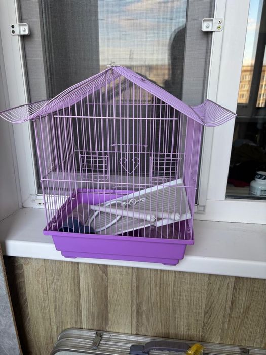 Продам клетку для попугая
