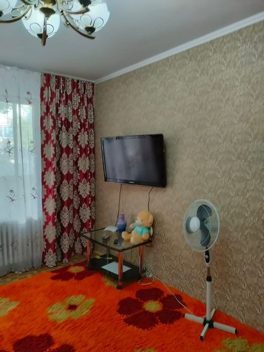 1 комнатная по суточно!