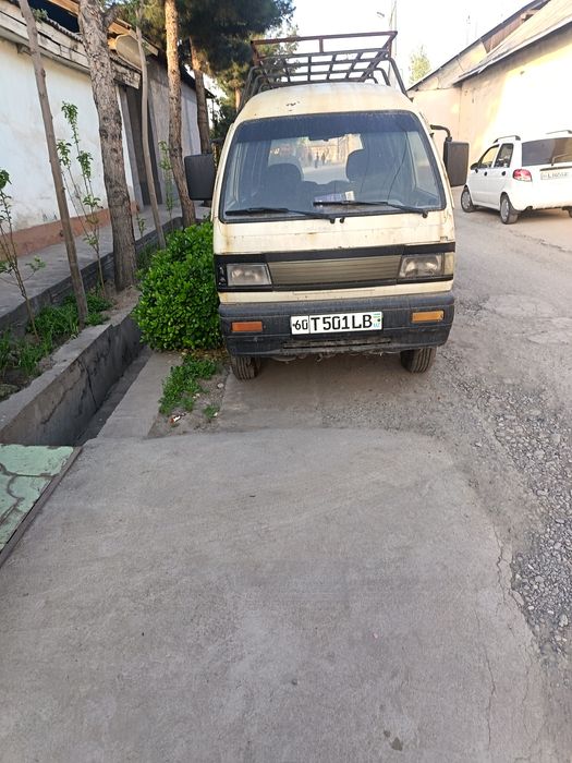 Дамас сотилади турибди