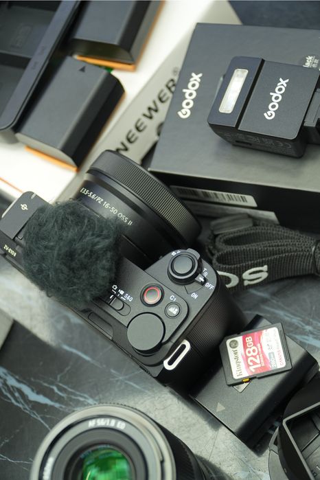 Sony ZV-E10 II 16-50mm OSS II toʻliq professional komplekt | Iphone