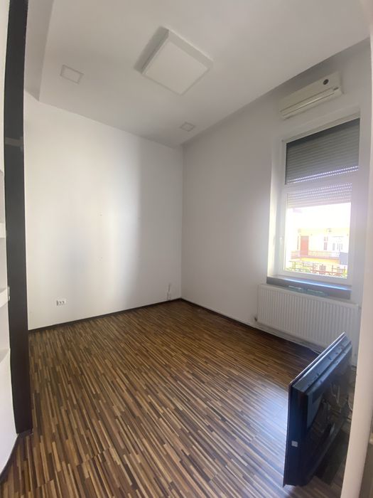 Inchiriez spatiu birou/apartament Piata Unirii-loc de parcare