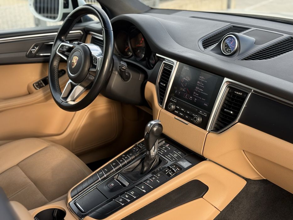 Porsche Macan 2.0Turbo* 2017г* 167.000КМ* Топ Състояние*