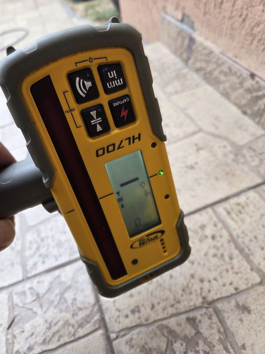 Nivela laser Spectra LL 300 N NOU