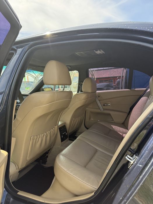 BMW E60 530d 231cp