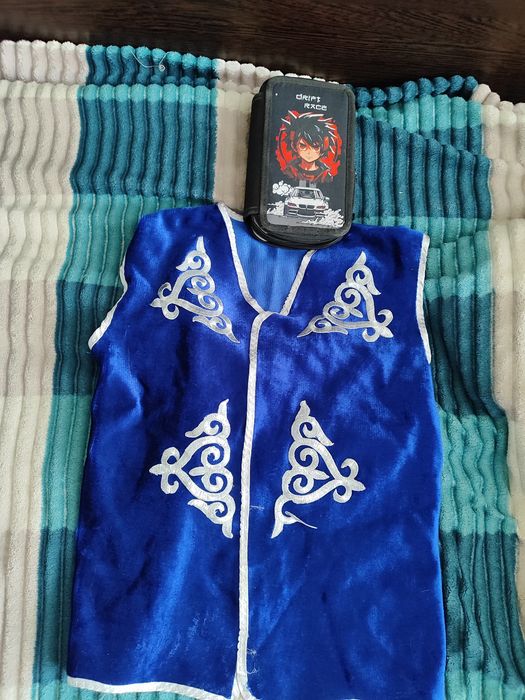 Отдаю жилетку национальную
