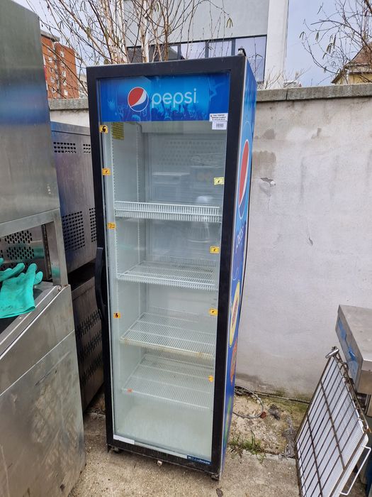 Mașina spălat vase cu capota, la 380v, program scurt