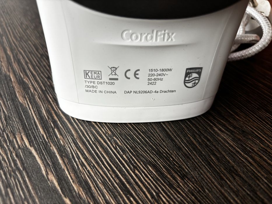 Парна ютия Philips 1000 Series – 1800 W