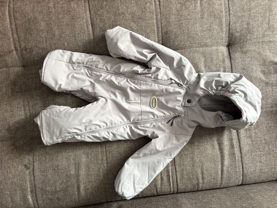 Продам детский комбенизон весна/осень