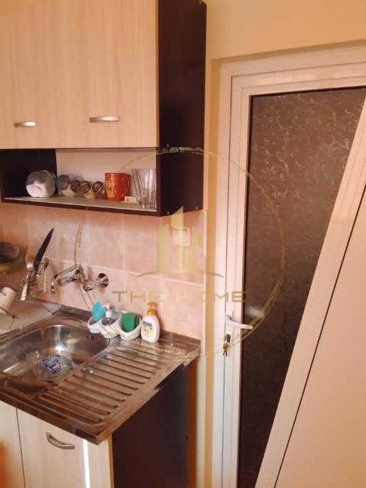 Дава се под наем Двустаен апартамент в Варна, Базар Левски - 53 кв.м за 300 € - Снимка #3