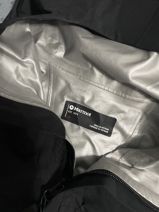 Оригинална ветровка Marmot- Tex