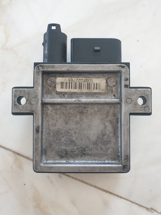 Releu bujii BMW E60.