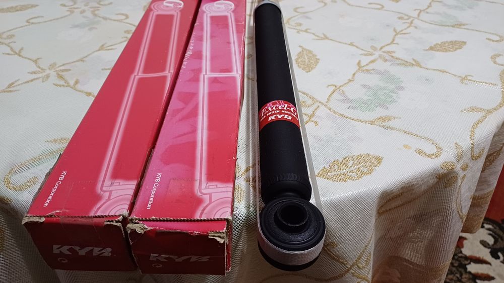 Амортизаторы KYB на Тойота Yris