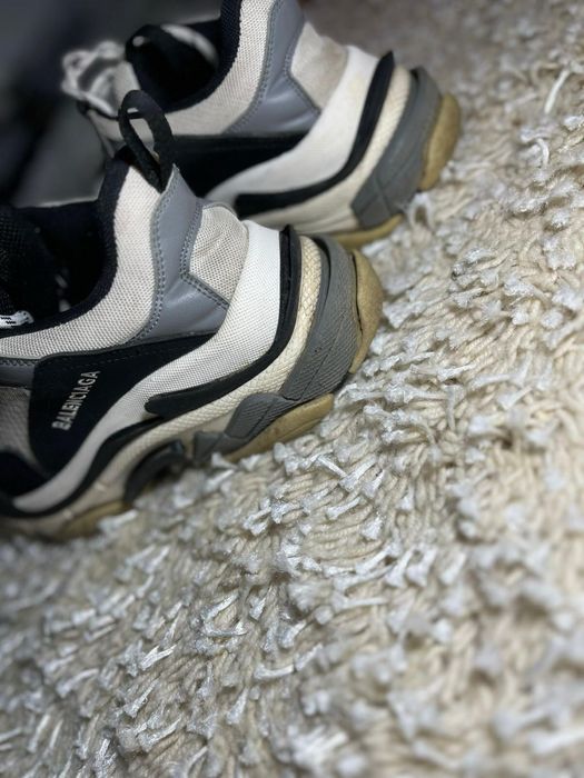 Balenciaga triple s