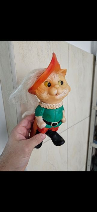 Motan incalcatat de cauciuc