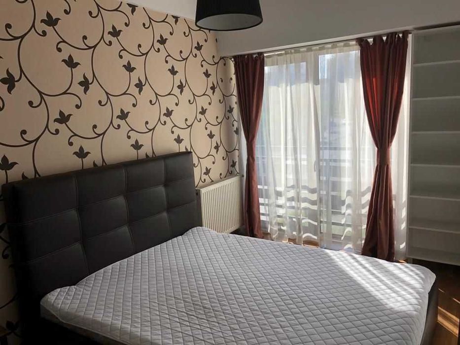 Închiriere apartament 2 camere, zona Calvaria, cu parcare, persoană fizică