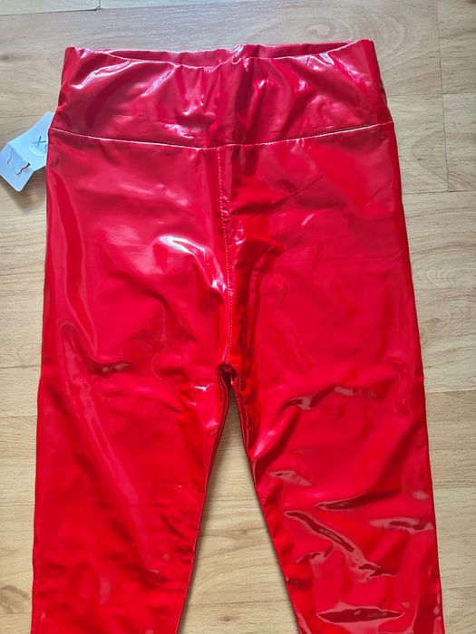 Червен клин лак еко кожа