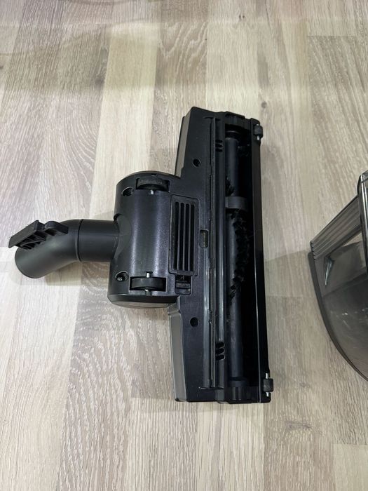Пылесос Bosch 2000W