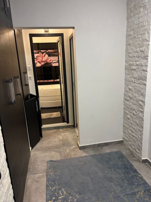 Apartament 2 camere se vinde complet mobilat