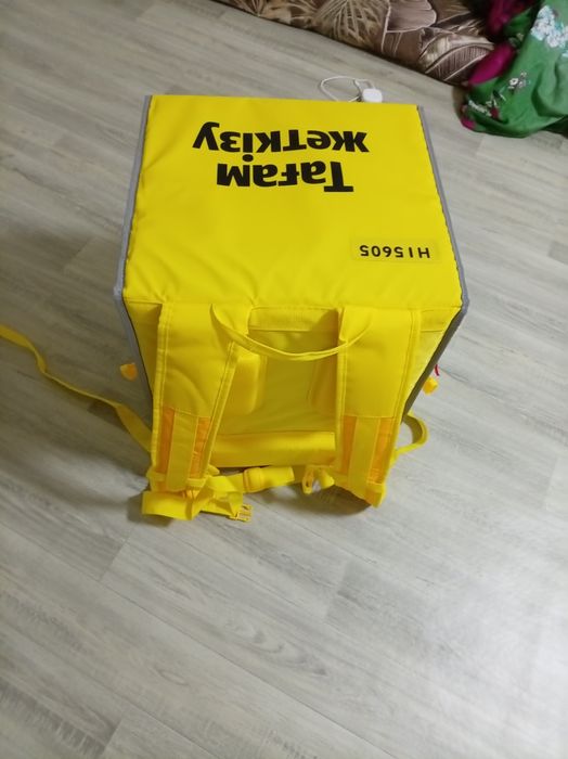 Продам сумку яндекс срочно