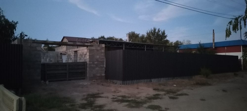 Продам Дом  ижс лесозавод угловой