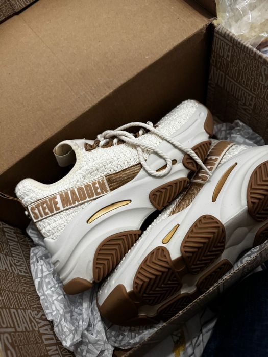 Sneakers Steve Madden 37