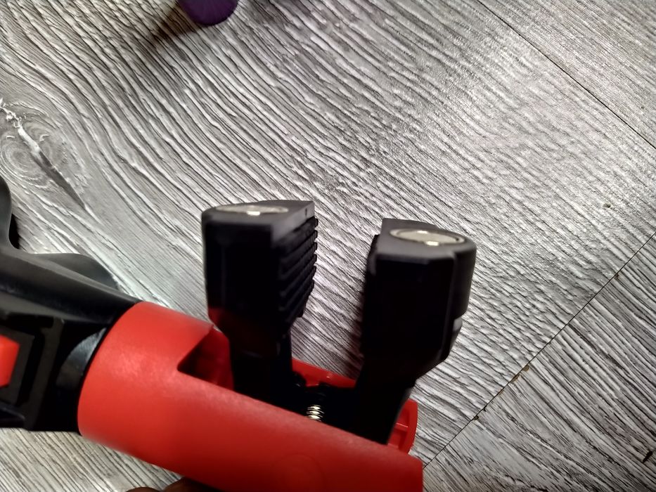 Lampa LED cu acumulator, 20W, portabila, magnetica, cu carlig