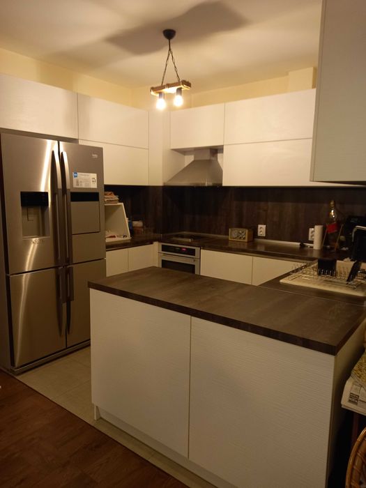 Продава се Тристаен апартамент в Варна, Бриз - 120 кв.м за 1834 €/кв.м - Снимка #3