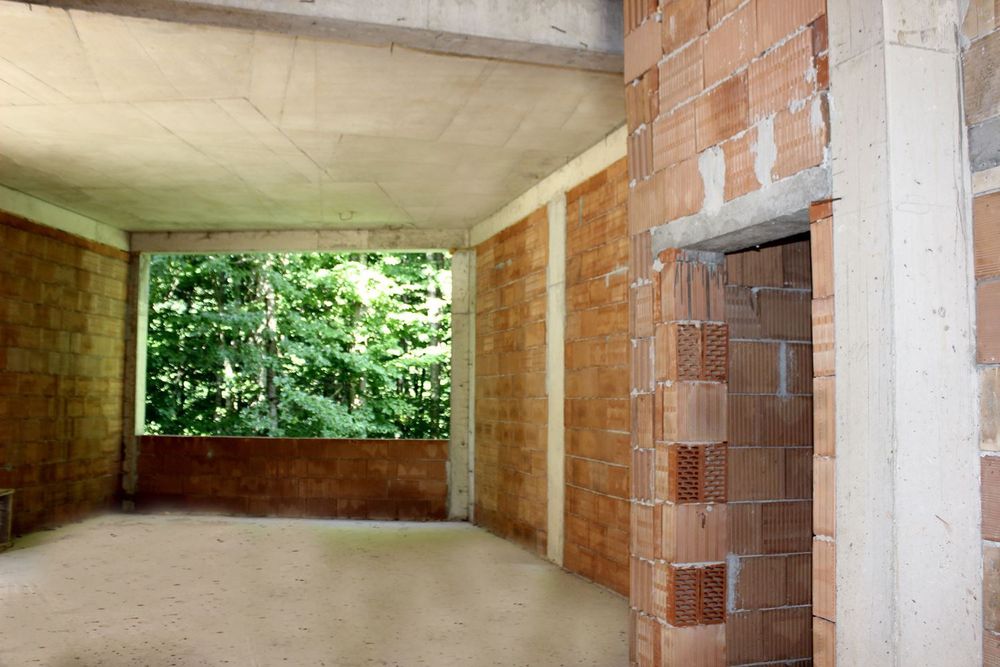 Продава се Хотел в с. Млечево, Област Габрово - 1674 кв.м за 73 €/кв.м - Снимка #8