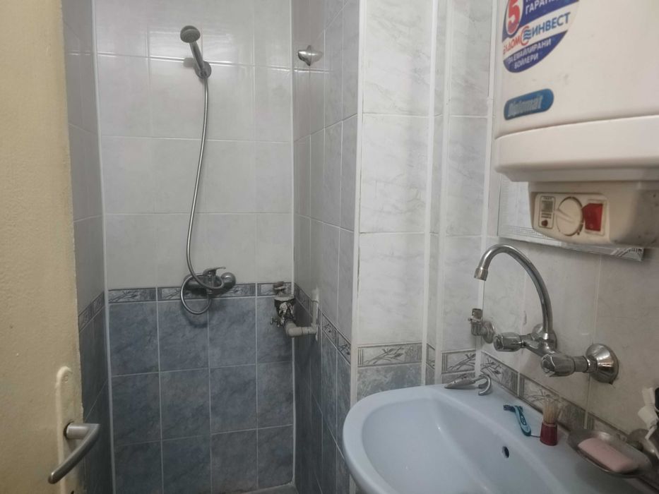 Тристаен тухлен апартамент