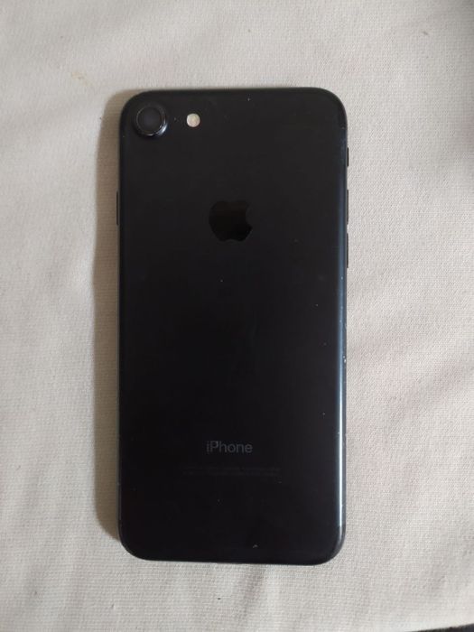 Iphone 7 sotiladi