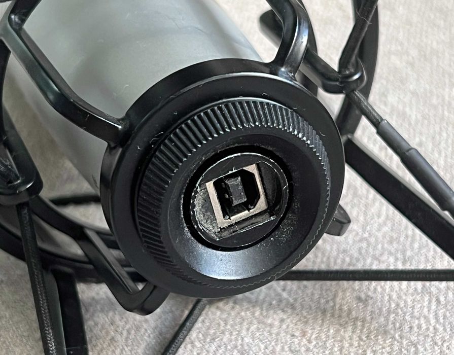 Microfon condensator USB Samson C01U cu shockmount LYX Pro MKS-1B