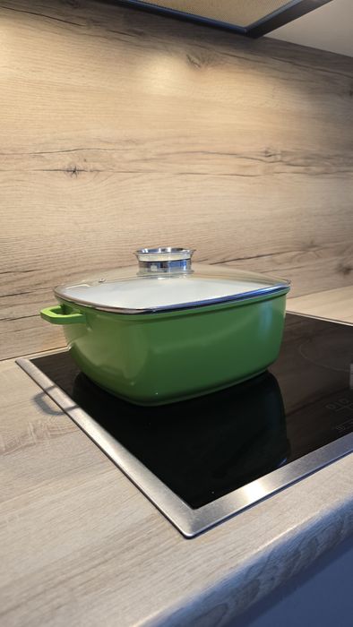 Большой Казан с крышкой