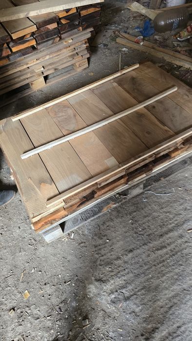 Дъски за дюшаме от червен орех 40 квадратни метра . 1.1 куб. м