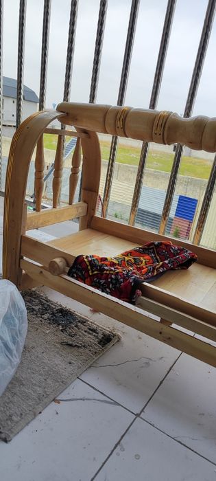 Бешик янги сотилади холати ало