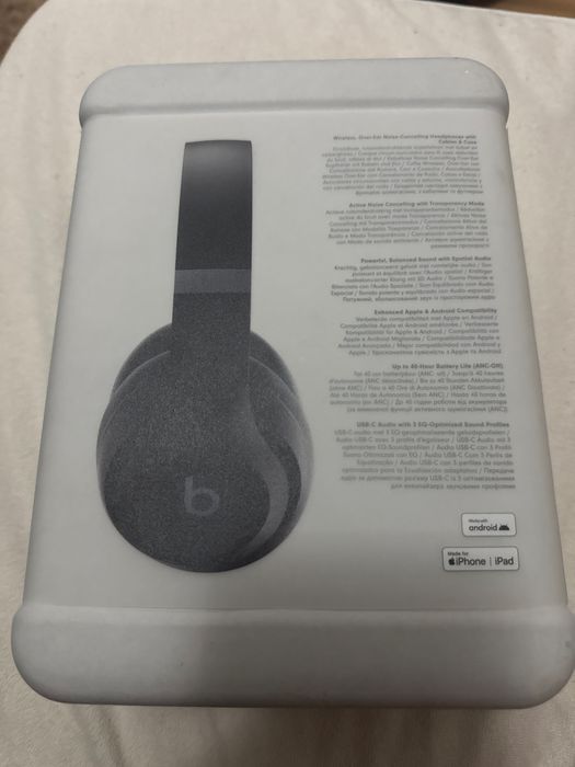 Beats studio pro noi sigilate