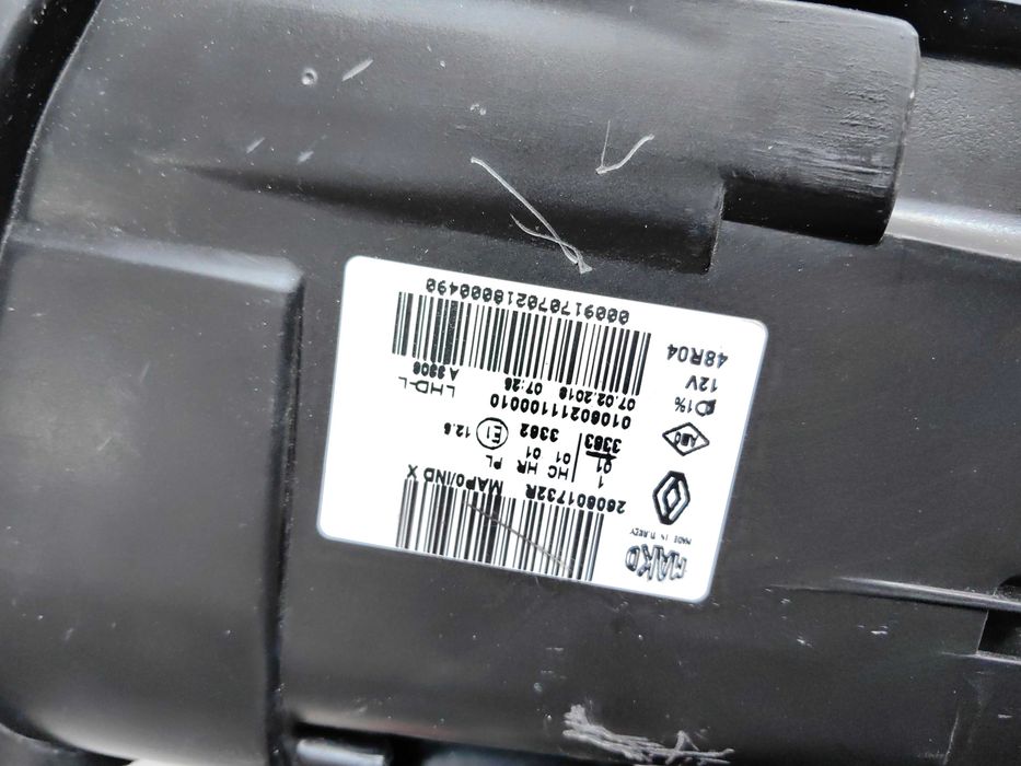 Оригинални  фарове  Рено Клио  Renault Clio