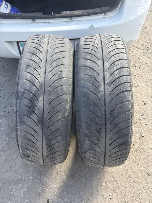 Продам бу шины 235/60/18