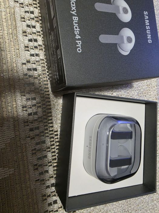Galaxy Buds4 Pro