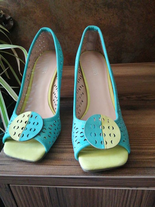 Елегантни обувки 37 номер