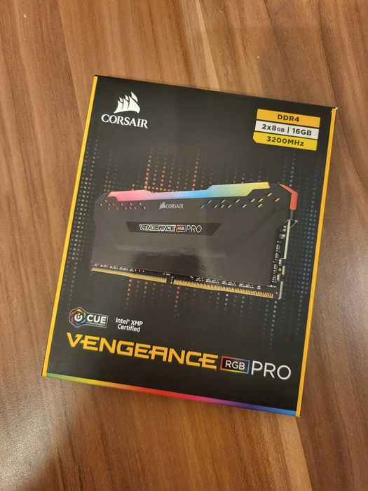 Memorii Corsair Vengeance RGB Pro 16gb DDR4 3200mhz