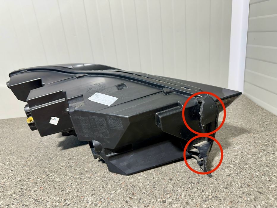 Far stanga Jaguar I-Pace Led