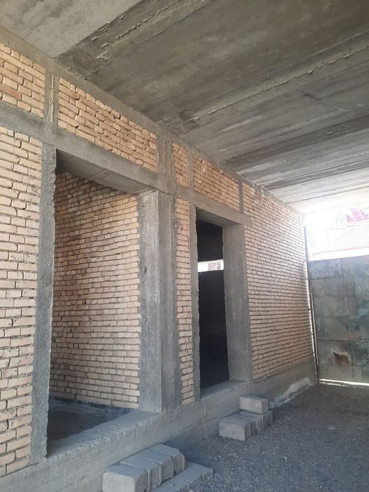 Участка ховли сотилади