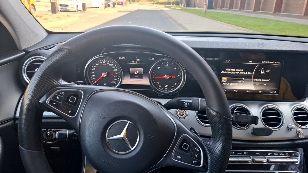 Vand Mercedes-Benz E Class w213 excelent