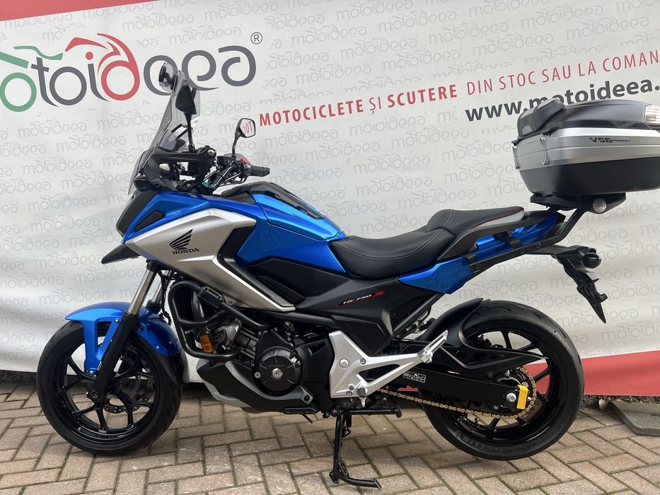 Motoideea vinde HONDA  NC750X DCT ABS 2017 Rate Garanție