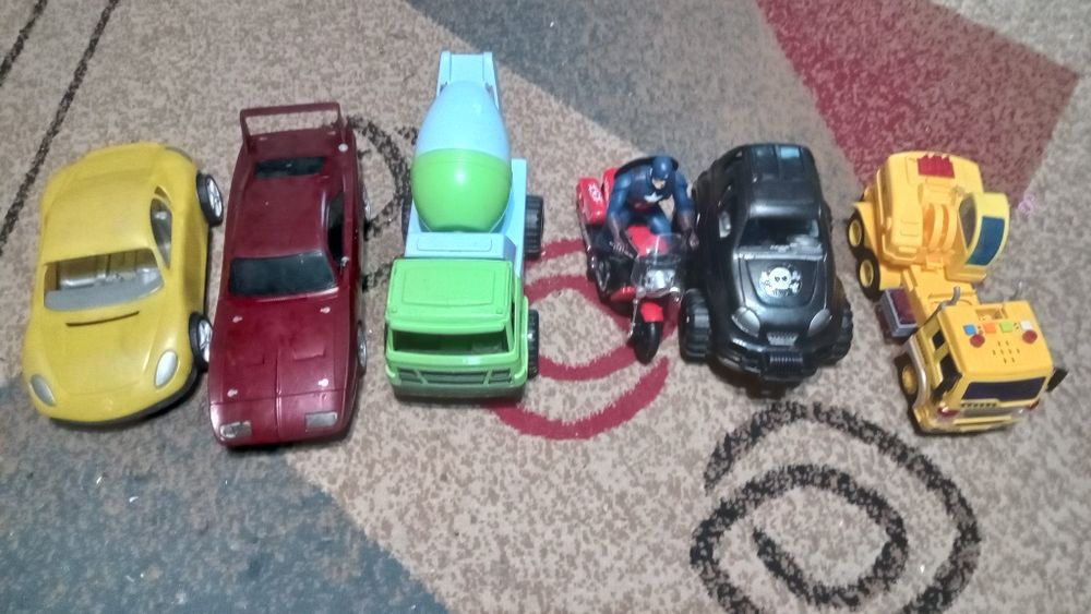 Продам детские игрушки