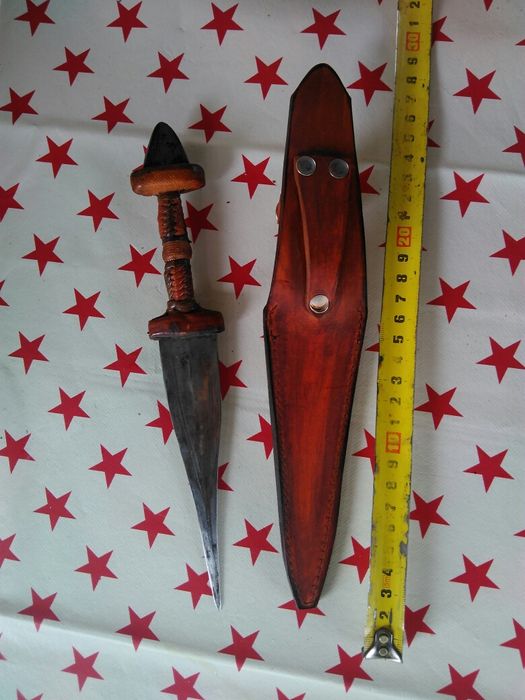 Продавам сатринна Африканска кама