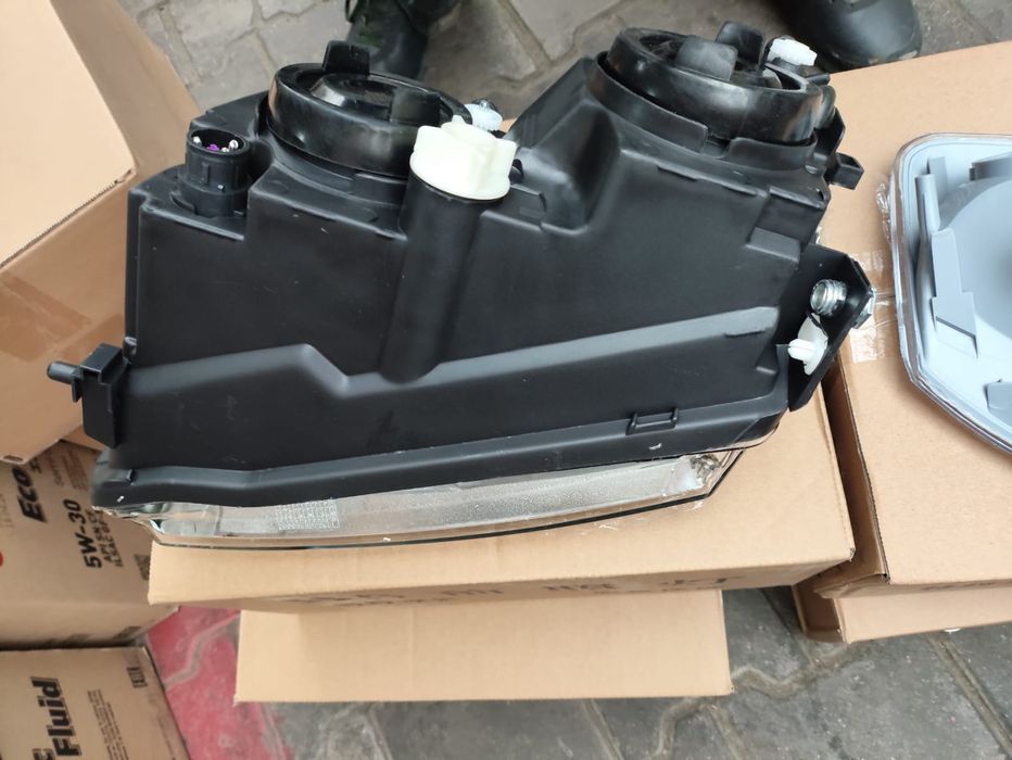 Пассат Б5  фара хрусталь