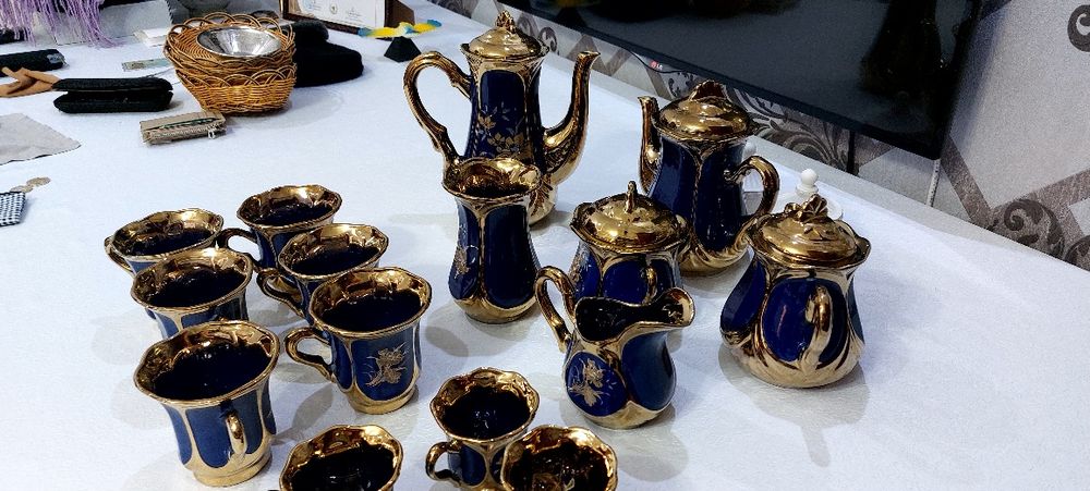 ЧАЙНИ сервиз новый