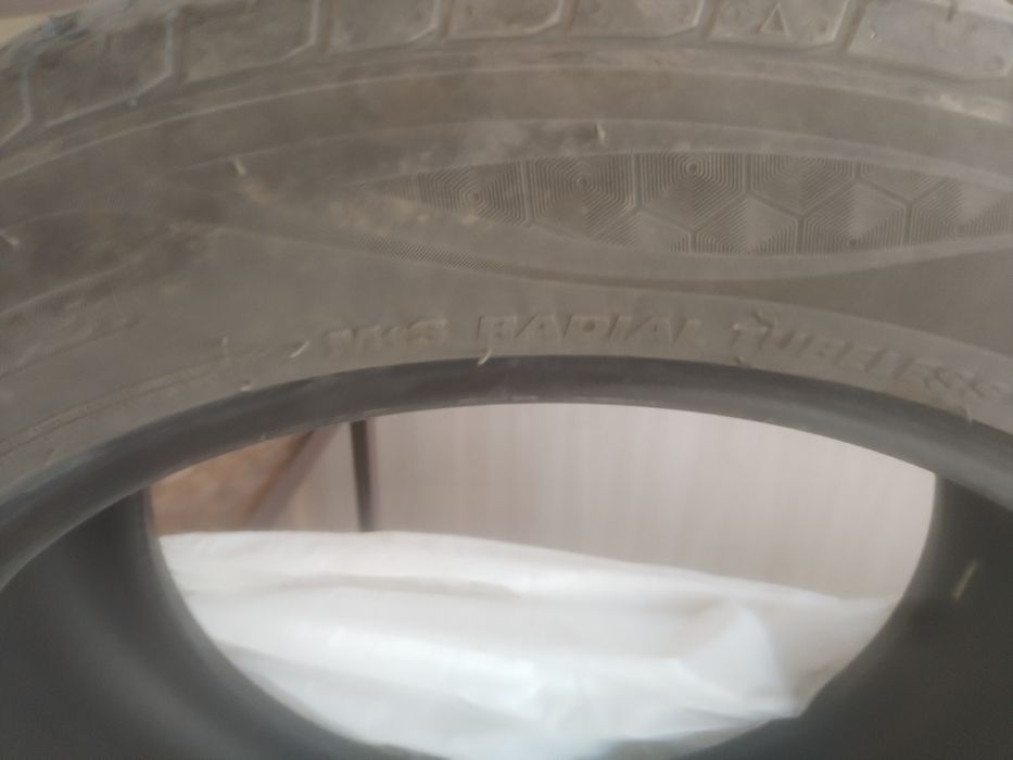 Шины лето  продам