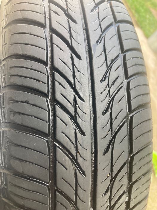 Летни джанти 14” с летни гуми. В добро състояние